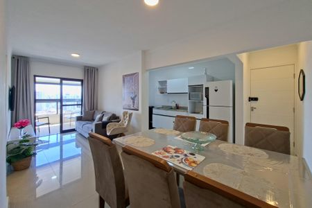 Sala de apartamento para alugar com 2 quartos, 73m² em Mirim, Praia Grande