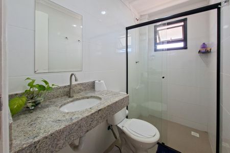 Apartamento para alugar com 73m², 2 quartos e 1 vaga Apartamento para alugar com 73m², 2 quartos e 1 vagaBanheiro da Suíte