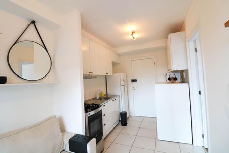 Cozinha de apartamento à venda com 1 quarto, 28m² em Jardim Caravelas, São Paulo