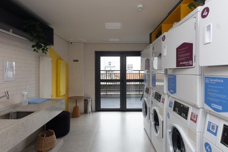 Studio à venda com 26m², 1 quarto e sem vaga Studio à venda com 26m², 1 quarto e sem vagaLavanderia