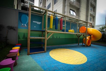 Studio à venda com 26m², 1 quarto e sem vaga Studio à venda com 26m², 1 quarto e sem vagaÁrea comum - Playground