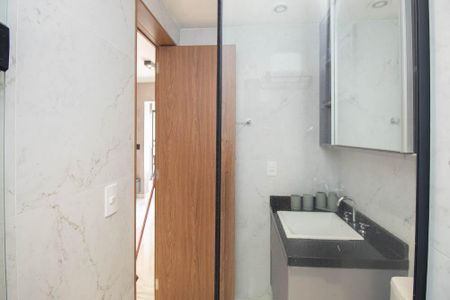 Studio à venda com 26m², 1 quarto e sem vaga Studio à venda com 26m², 1 quarto e sem vagaBanheiro