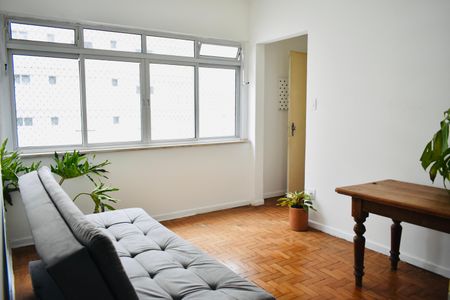 Apartamento à venda com 60m², 2 quartos e sem vagaSala