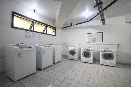 Apartamento à venda com 50m², 1 quarto e 1 vaga Apartamento à venda com 50m², 1 quarto e 1 vagaLavanderia