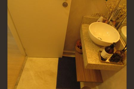 Apartamento à venda com 82m², 3 quartos e 2 vagasLavabo