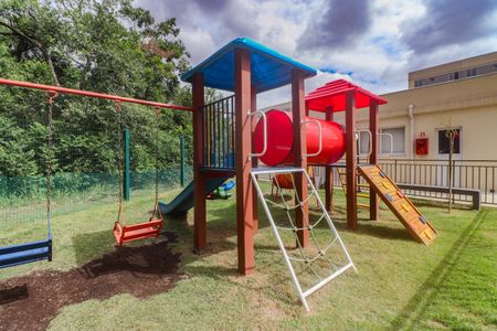 Apartamento à venda com 85m², 2 quartos e 1 vaga Apartamento à venda com 85m², 2 quartos e 1 vagaÁrea comum - Playground