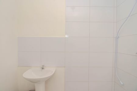 Apartamento à venda com 85m², 2 quartos e 1 vaga Apartamento à venda com 85m², 2 quartos e 1 vagaBanheiro