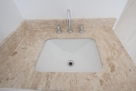 Apartamento à venda com 34m², 1 quarto e sem vagaBanheiro