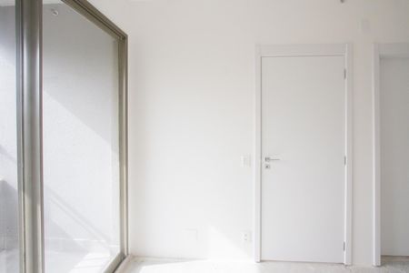 Apartamento à venda com 34m², 1 quarto e sem vagaSala