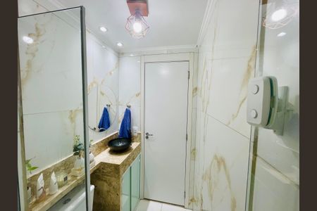Apartamento à venda com 36m², 2 quartos e sem vaga Apartamento à venda com 36m², 2 quartos e sem vagaBanheiro