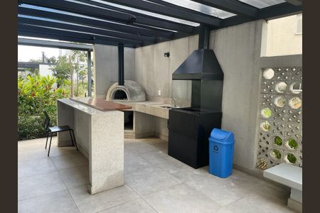 Apartamento à venda com 36m², 2 quartos e sem vaga Apartamento à venda com 36m², 2 quartos e sem vagaChurrasqueira