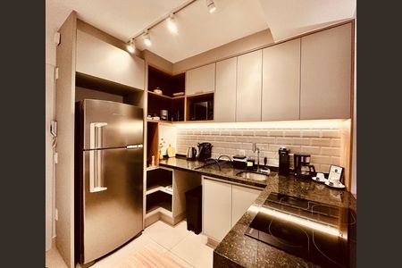 Studio para alugar com 44m², 1 quarto e 1 vaga Studio para alugar com 44m², 1 quarto e 1 vagaCozinha