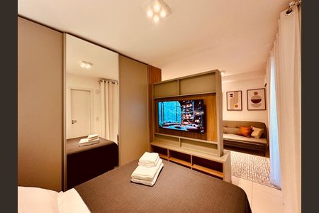 Studio para alugar com 44m², 1 quarto e 1 vaga Studio para alugar com 44m², 1 quarto e 1 vagaQuarto