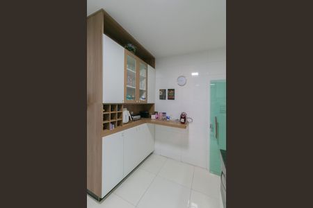 Casa à venda com 182m², 3 quartos e 2 vagasCozinha