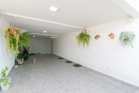 Casa à venda com 182m², 3 quartos e 2 vagasGaragem