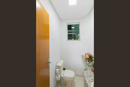 Casa à venda com 182m², 3 quartos e 2 vagasLavabo