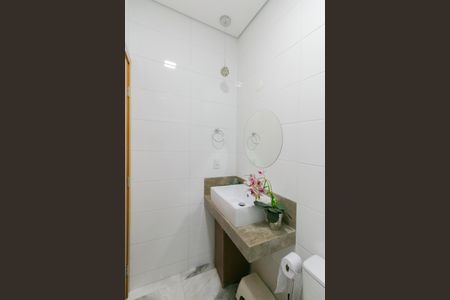 Casa à venda com 182m², 3 quartos e 2 vagasBanheiro Social