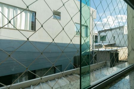 Casa à venda com 182m², 3 quartos e 2 vagasVista Quarto 1