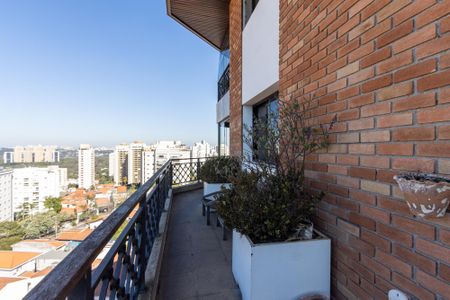 Apartamento à venda com 310m², 4 quartos e 5 vagasVaranda da Sala