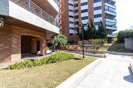Apartamento à venda com 310m², 4 quartos e 5 vagasÁrea comum
