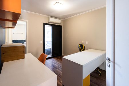 Apartamento à venda com 310m², 4 quartos e 5 vagasSuíte 3