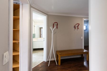 Apartamento à venda com 310m², 4 quartos e 5 vagasCloset Suíte 4