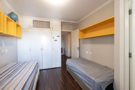 Apartamento à venda com 310m², 4 quartos e 5 vagasSuíte 2