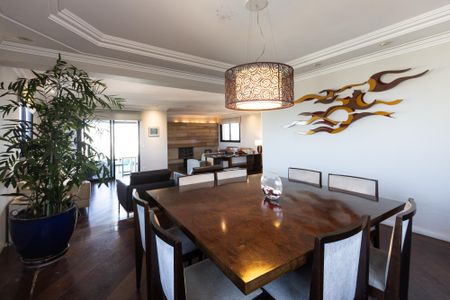 Apartamento à venda com 310m², 4 quartos e 5 vagasSala de Jantar
