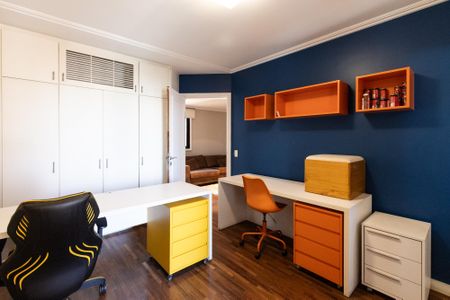 Apartamento à venda com 310m², 4 quartos e 5 vagasSuíte 3