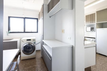 Apartamento à venda com 310m², 4 quartos e 5 vagasÁrea de Serviço