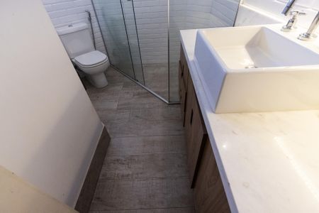 Apartamento à venda com 310m², 4 quartos e 5 vagasBanheiro Suíte 1