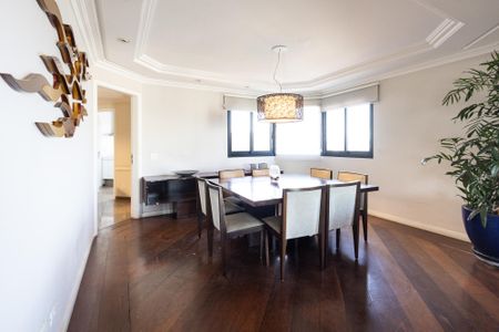 Apartamento à venda com 310m², 4 quartos e 5 vagasSala de Jantar