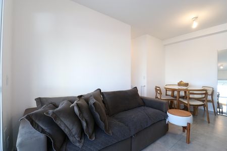 Apartamento à venda com 66m², 2 quartos e 1 vagaSala