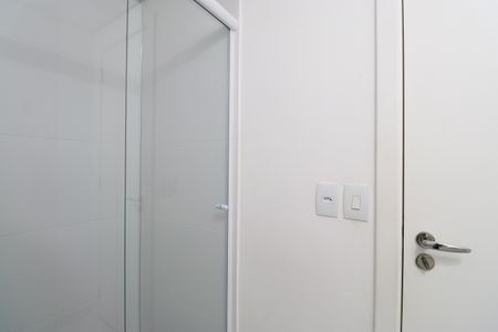 Apartamento à venda com 66m², 2 quartos e 1 vagaBanheiro Social