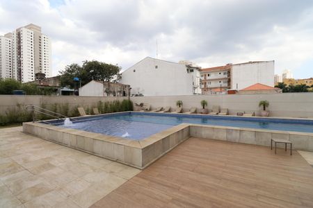 Apartamento à venda com 66m², 2 quartos e 1 vagaÁrea comum - Piscina