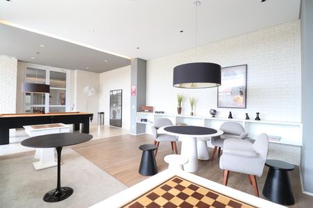 Apartamento à venda com 66m², 2 quartos e 1 vagaÁrea comum