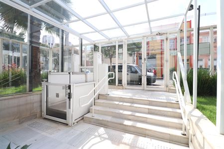 Apartamento à venda com 66m², 2 quartos e 1 vagaÁrea comum