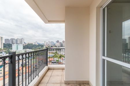 Apartamento à venda com 84m², 3 quartos e 2 vagas Apartamento à venda com 84m², 3 quartos e 2 vagasVaranda