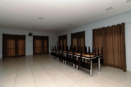 Apartamento à venda com 42m², 2 quartos e 1 vagaÁrea comum - Salão de festas