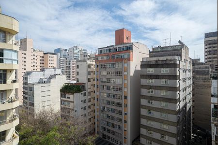 Apartamento à venda com 58m², 2 quartos e 1 vaga Apartamento à venda com 58m², 2 quartos e 1 vagaVista da Varanda da Sala