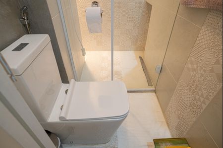 Apartamento à venda com 58m², 2 quartos e 1 vaga Apartamento à venda com 58m², 2 quartos e 1 vagaBanheiro da Suíte