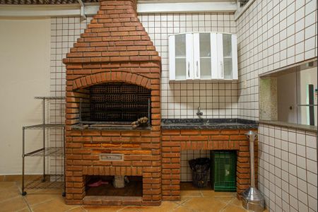 Apartamento à venda com 58m², 2 quartos e 1 vaga Apartamento à venda com 58m², 2 quartos e 1 vagaÁrea comum - Churrasqueira