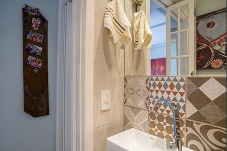 Apartamento à venda com 58m², 2 quartos e 1 vaga Apartamento à venda com 58m², 2 quartos e 1 vagaLavabo