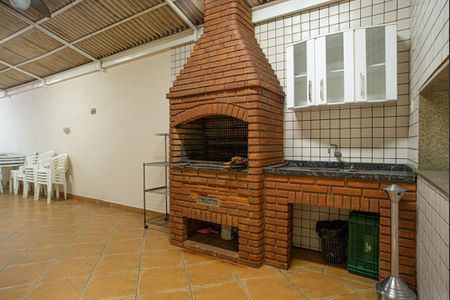 Apartamento à venda com 58m², 2 quartos e 1 vaga Apartamento à venda com 58m², 2 quartos e 1 vagaÁrea comum - Churrasqueira