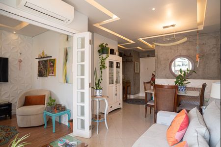 Apartamento à venda com 58m², 2 quartos e 1 vaga Apartamento à venda com 58m², 2 quartos e 1 vagaSala