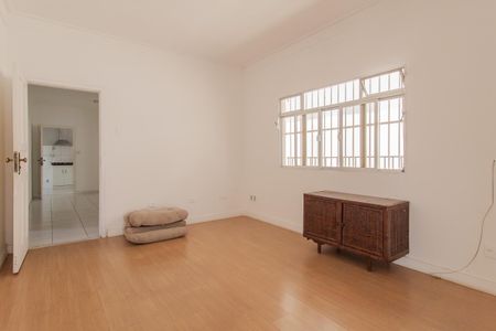 Casa para alugar com 320m², 3 quartos e 2 vagas Casa para alugar com 320m², 3 quartos e 2 vagasSala