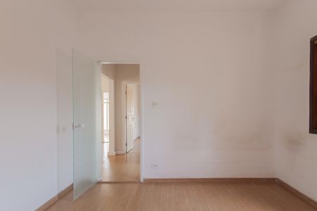 Casa para alugar com 320m², 3 quartos e 2 vagas Casa para alugar com 320m², 3 quartos e 2 vagasQuarto 1