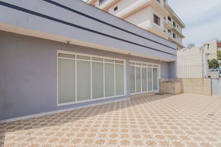 Casa para alugar com 320m², 3 quartos e 2 vagas Casa para alugar com 320m², 3 quartos e 2 vagasVaranda