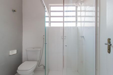 Casa para alugar com 320m², 3 quartos e 2 vagas Casa para alugar com 320m², 3 quartos e 2 vagasBanheiro Social