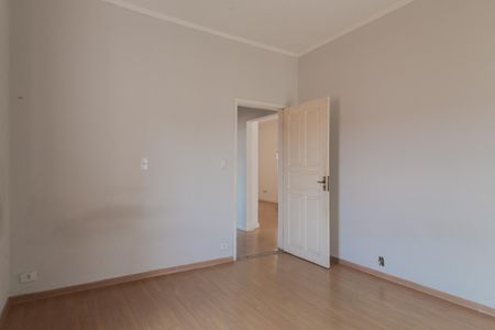 Casa para alugar com 320m², 3 quartos e 2 vagas Casa para alugar com 320m², 3 quartos e 2 vagasQuarto 2